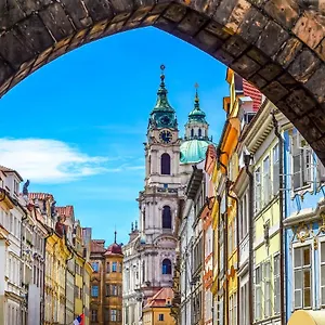Charles Bridge & Auberge de jeunesse
