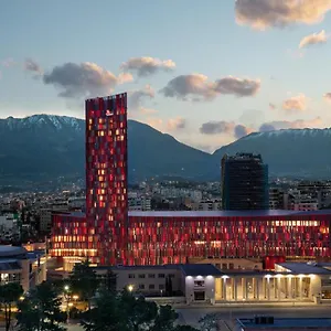 Marriott 5*, Tirana Albanie