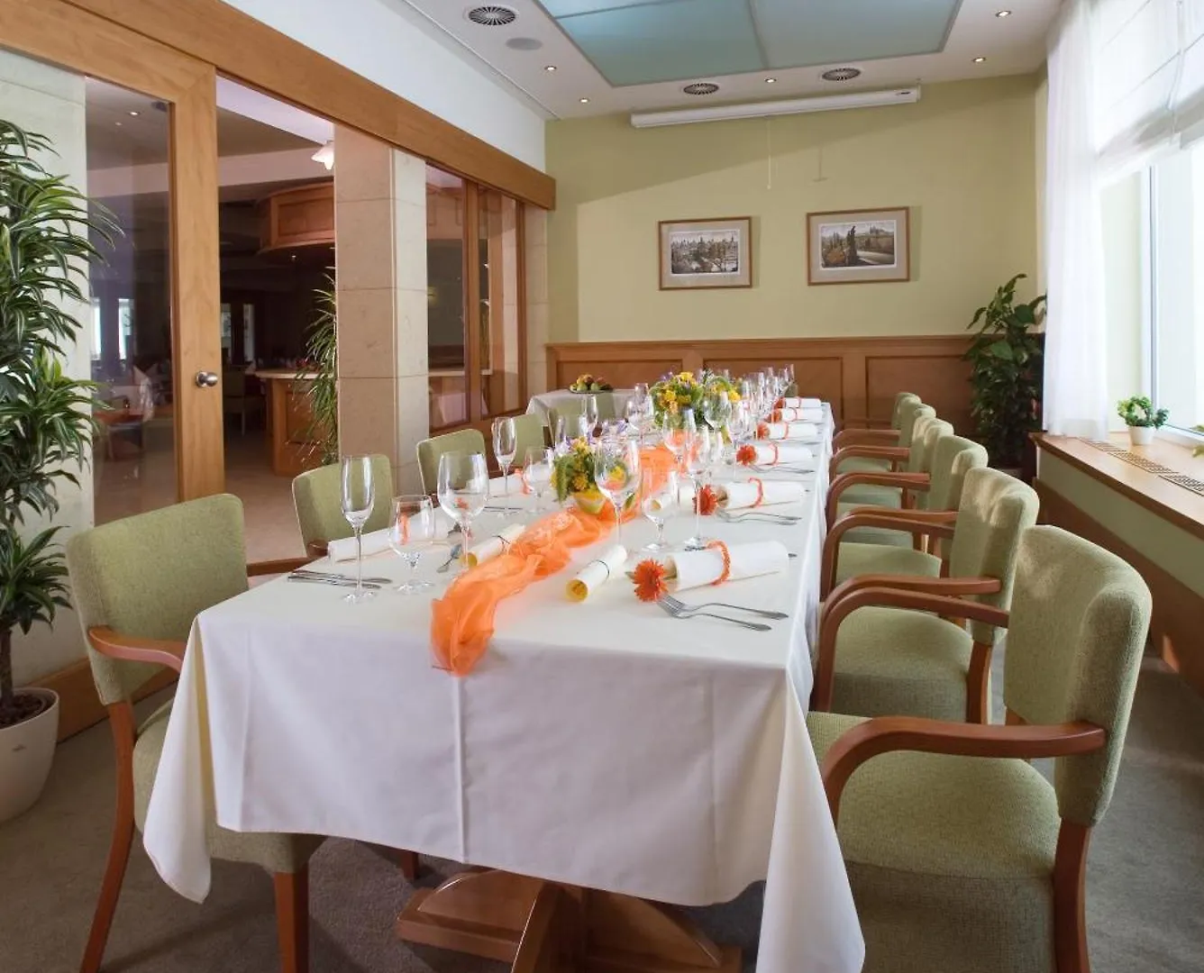 פראג Dolce Villa מלון